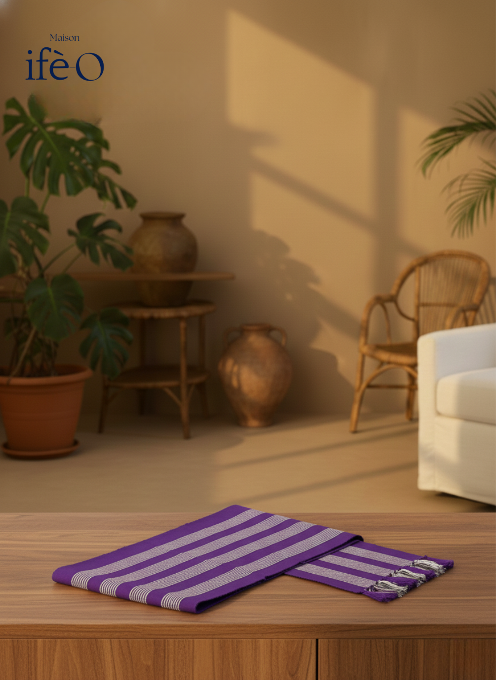 Écharpe Elégance violette rayé blanc et noir